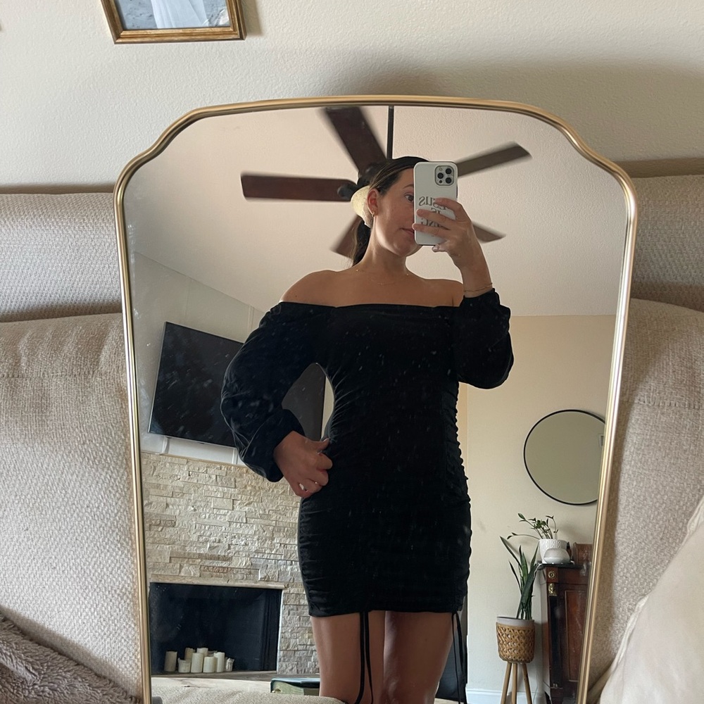 Wild Fable Black Off-Shoulder Long Sleeve Dress